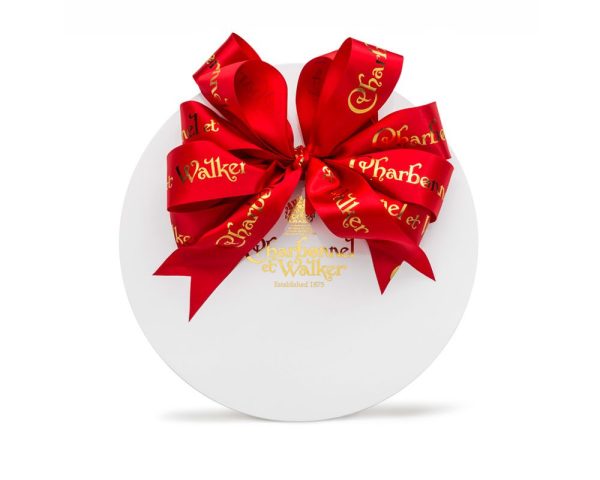 Luxurious 2000g  Boite Blanche with Milk and Dark Chocolates (with alcohol) - Image 5