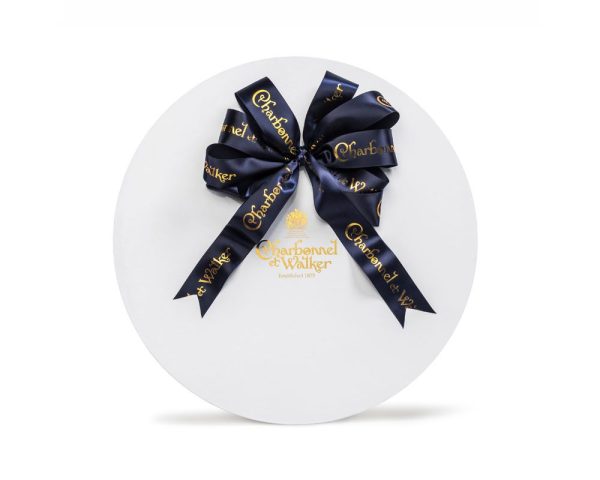 Boite Blanche – Fine Milk and Dark Chocolate Selection Gift Box – 1000g (with alcohol) - Image 3