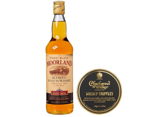 Moorland Whisky and Whisky Truffles Gift Set
