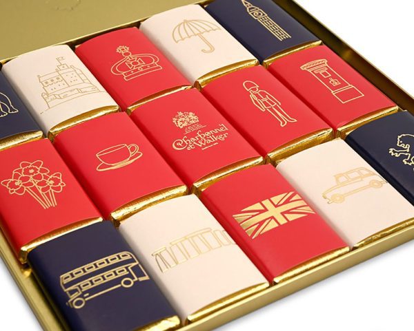 Union Jack Keepsake Tin with Mini Milk Chocolate Bars - Image 4
